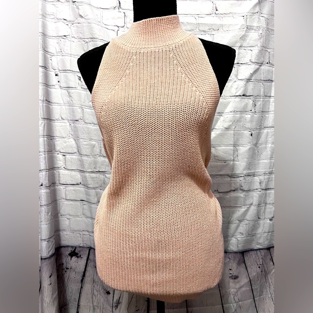 Hello Pink sleeveless sweater